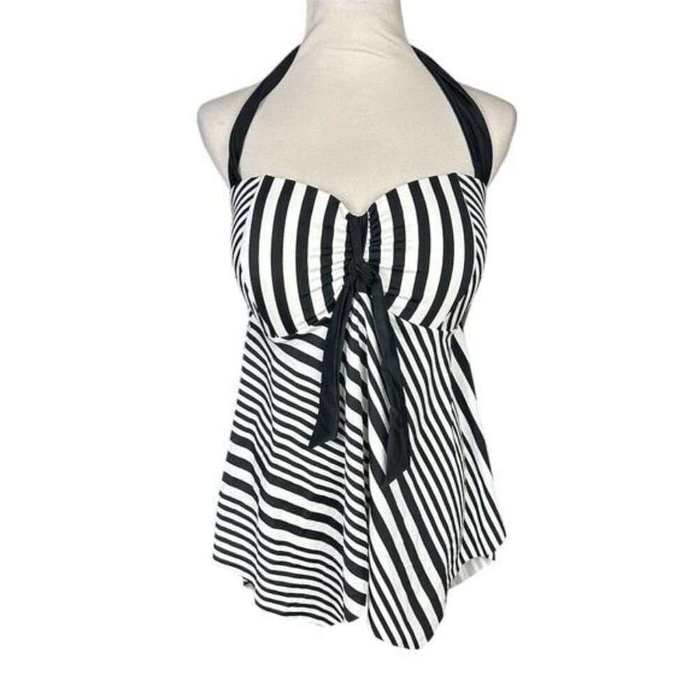 NWT Swimsuits For All Women's Halter Tankini Top‎ Size 14 Black White Striped